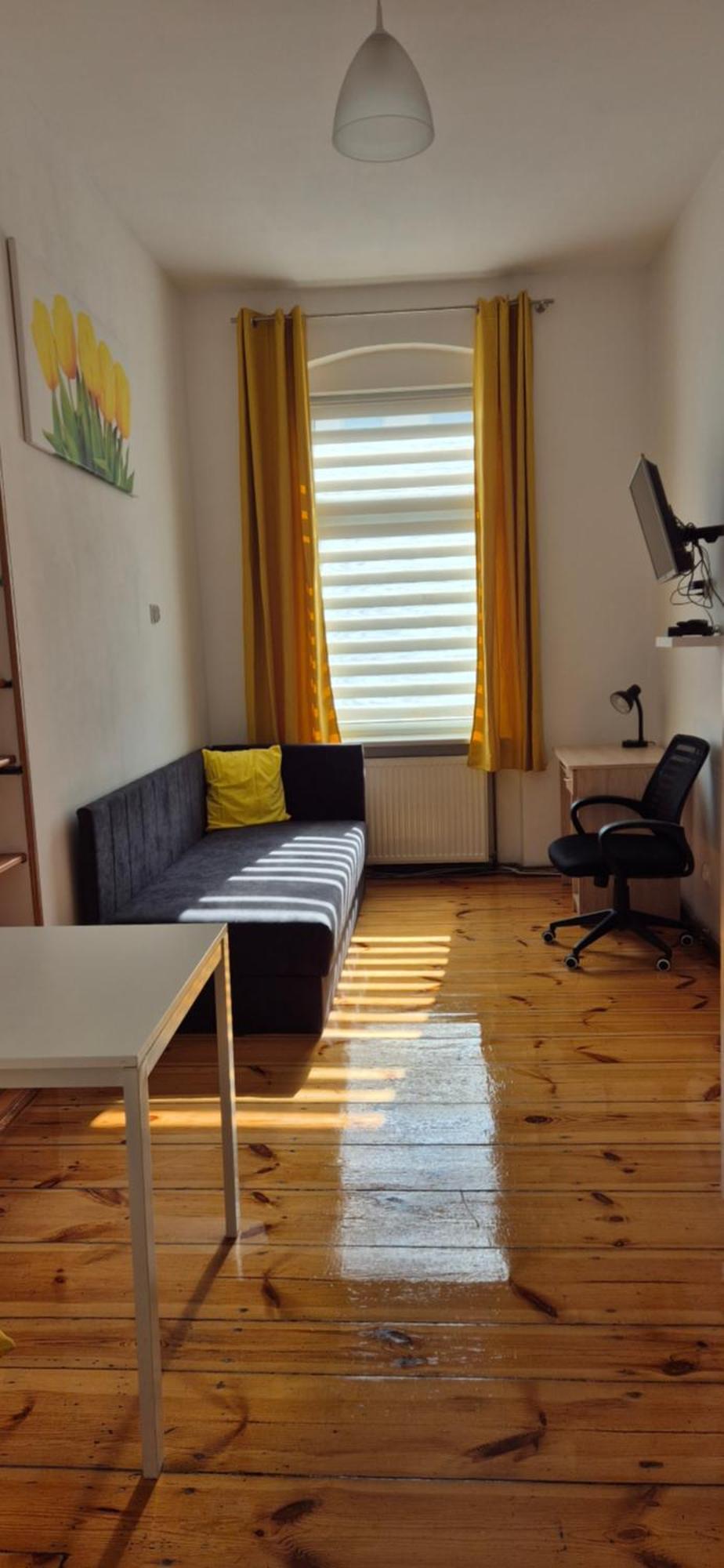 Hostel Tulip - Pokój 3 ze wspólną łazienką i kuchnią Szczecin Zewnętrze zdjęcie